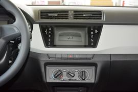 2016款斯柯达晶锐1.4L自动车享版