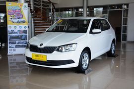 2016款斯柯达晶锐1.4L自动车享版