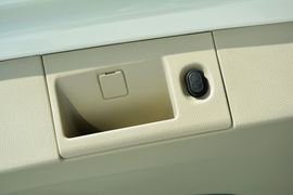 2015款凯迪拉克凯雷德