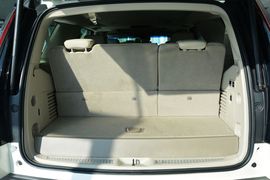 2015款凯迪拉克凯雷德