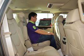 2015款凯迪拉克凯雷德