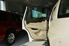 2015款凯迪拉克凯雷德