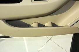 2015款凯迪拉克凯雷德