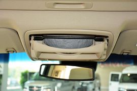 2015款凯迪拉克凯雷德