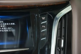 2015款凯迪拉克凯雷德