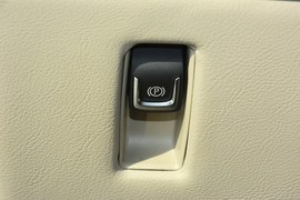 2015款凯迪拉克凯雷德