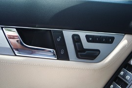奔驰C级旅行车