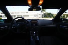 奔驰C级旅行车