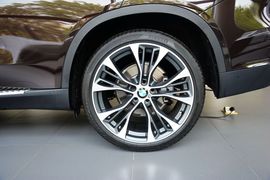 2016款宝马X5混动