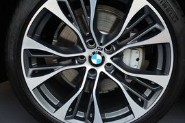 2016款宝马X5混动