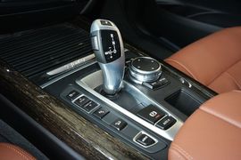 2016款宝马X5混动