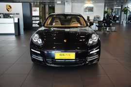 2016款保时捷Panamera
