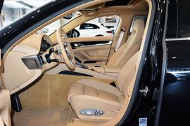 2016款保时捷Panamera