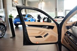 2016款保时捷Panamera