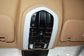 2016款保时捷Panamera