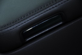 2010款一汽丰田皇冠2.5L