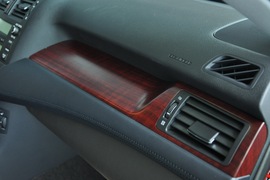2010款一汽丰田皇冠2.5L