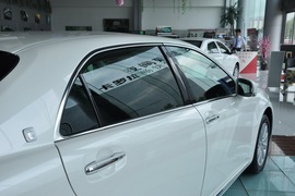 2010款一汽丰田皇冠2.5L