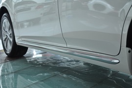 2010款一汽丰田皇冠2.5L