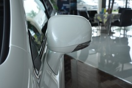 2010款一汽丰田皇冠2.5L