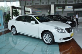 2010款一汽丰田皇冠2.5L