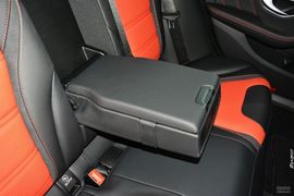 2015款奔驰C63