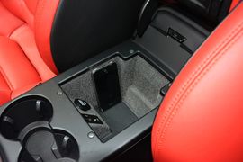 2016款保时捷Macan