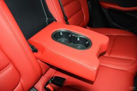 2016款保时捷Macan