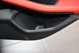 2016款保时捷Macan