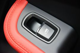 2016款保时捷Macan