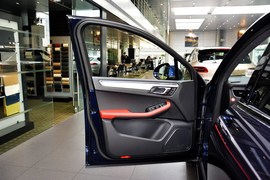 2016款保时捷Macan