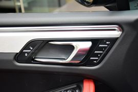 2016款保时捷Macan