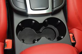 2016款保时捷Macan