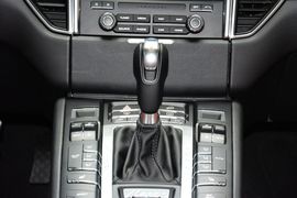 2016款保时捷Macan