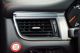 2016款保时捷Macan