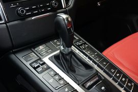 2016款保时捷Macan