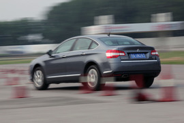 雪铁龙C5对比测试