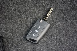 2017款斯柯达明锐1.6L手动创行版