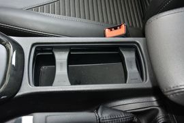 2015款福特福克斯两厢1.6L手动风尚型