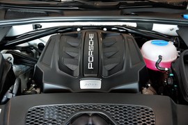 2016款保时捷Macan