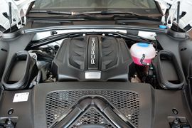 2016款保时捷Macan