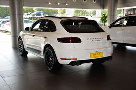 2016款保时捷Macan