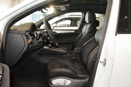 2016款保时捷Macan