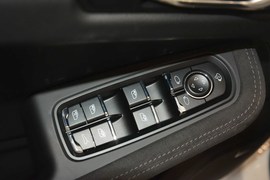 2016款保时捷Macan