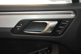 2016款保时捷Macan