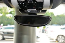 2016款保时捷Macan