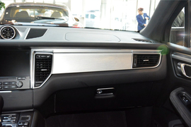 2016款保时捷Macan