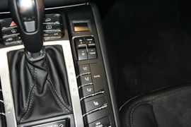 2016款保时捷Macan