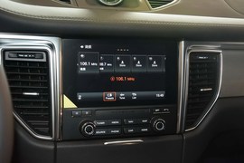 2016款保时捷Macan