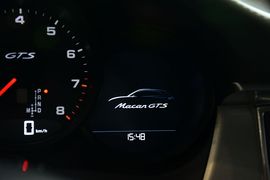 2016款保时捷Macan